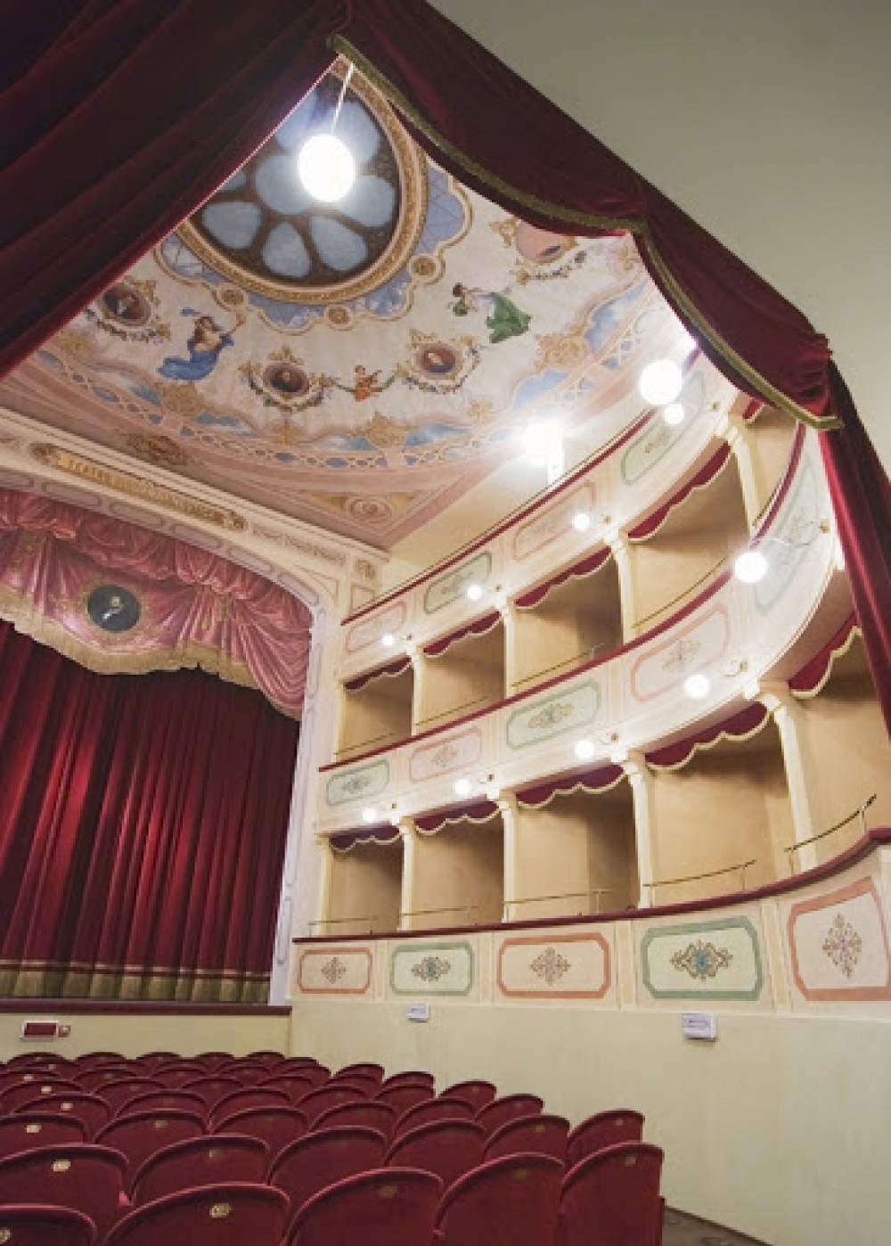 Teatro Giovanni Mesitca